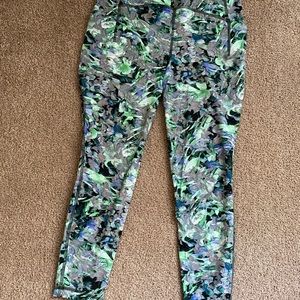 Lululemon Swift Speed High-Rise Tight 25’